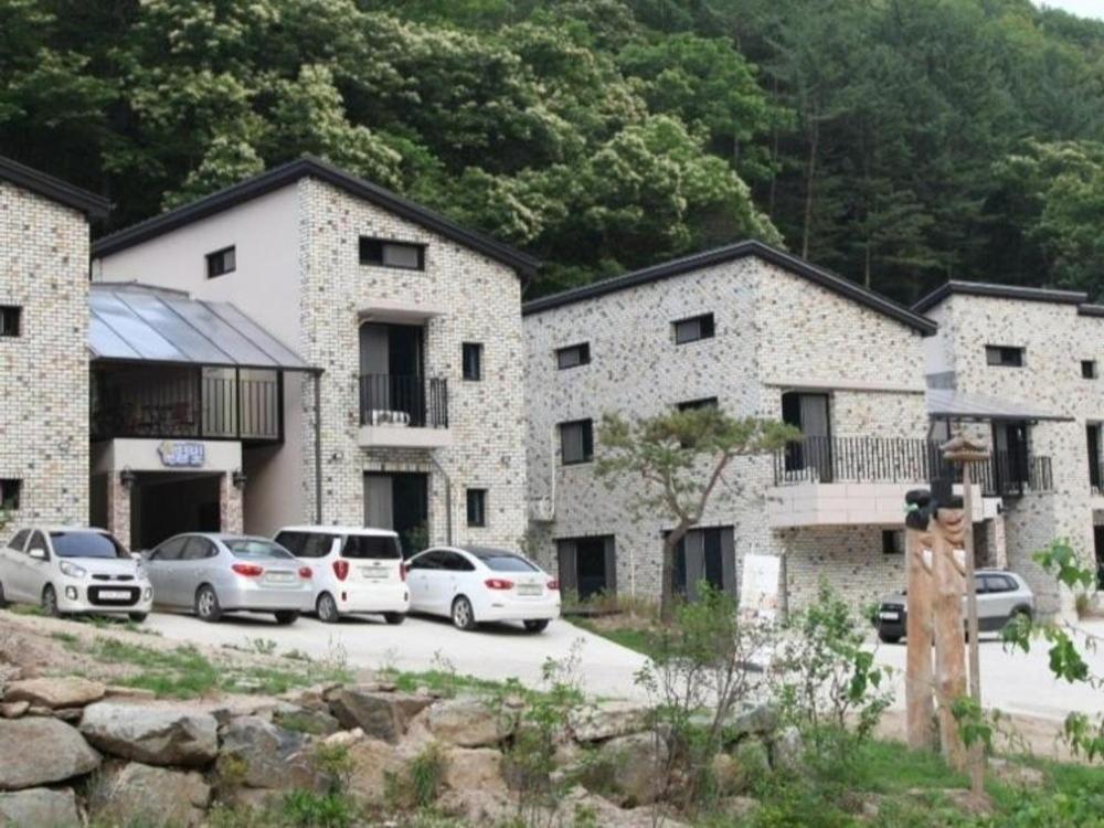 Hwacheon Star Garden Pension Kültér fotó